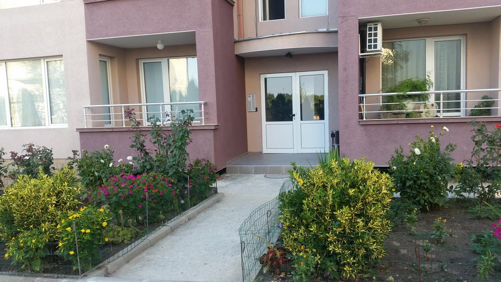 Dimitrov Apartments 布尔加斯 外观 照片