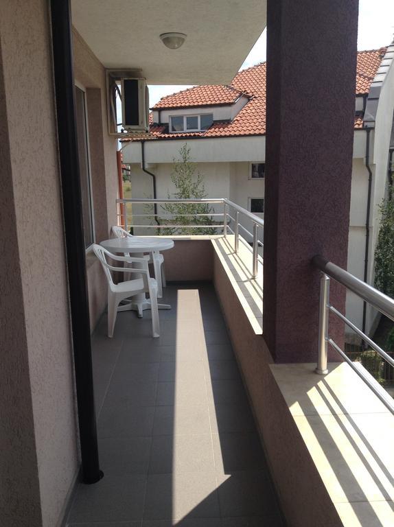 Dimitrov Apartments 布尔加斯 外观 照片