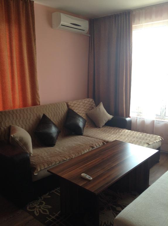 Dimitrov Apartments 布尔加斯 外观 照片